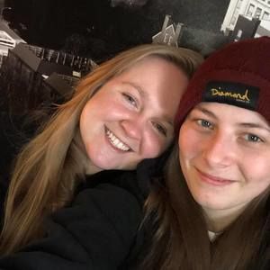 Meet your Posher, Caley